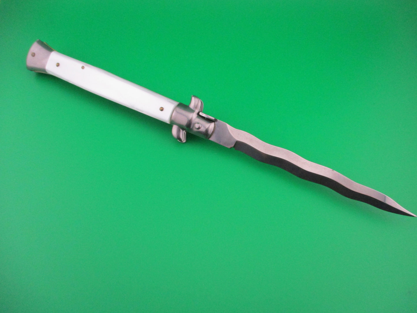 FRANK B ITALY 28cm Italian Stiletto KRIS blade swivel bolster Pearlex automatic knife