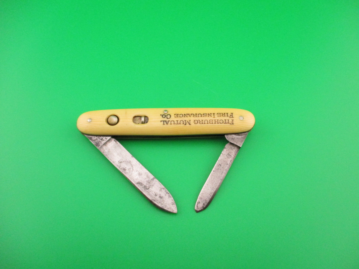SCHRADE CUT CO medium double Ivory celluloid Fitchburg Mutual vintage switchblade knife