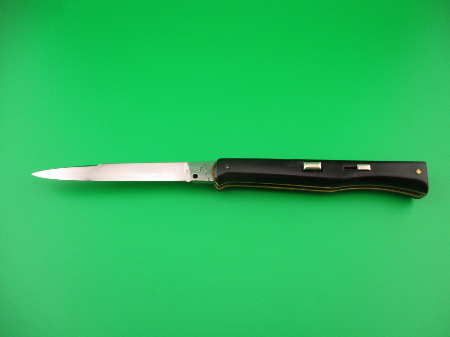 z Ackermannchen ROSTFREI 21cm Italian Rectangle button lockback automatic knife