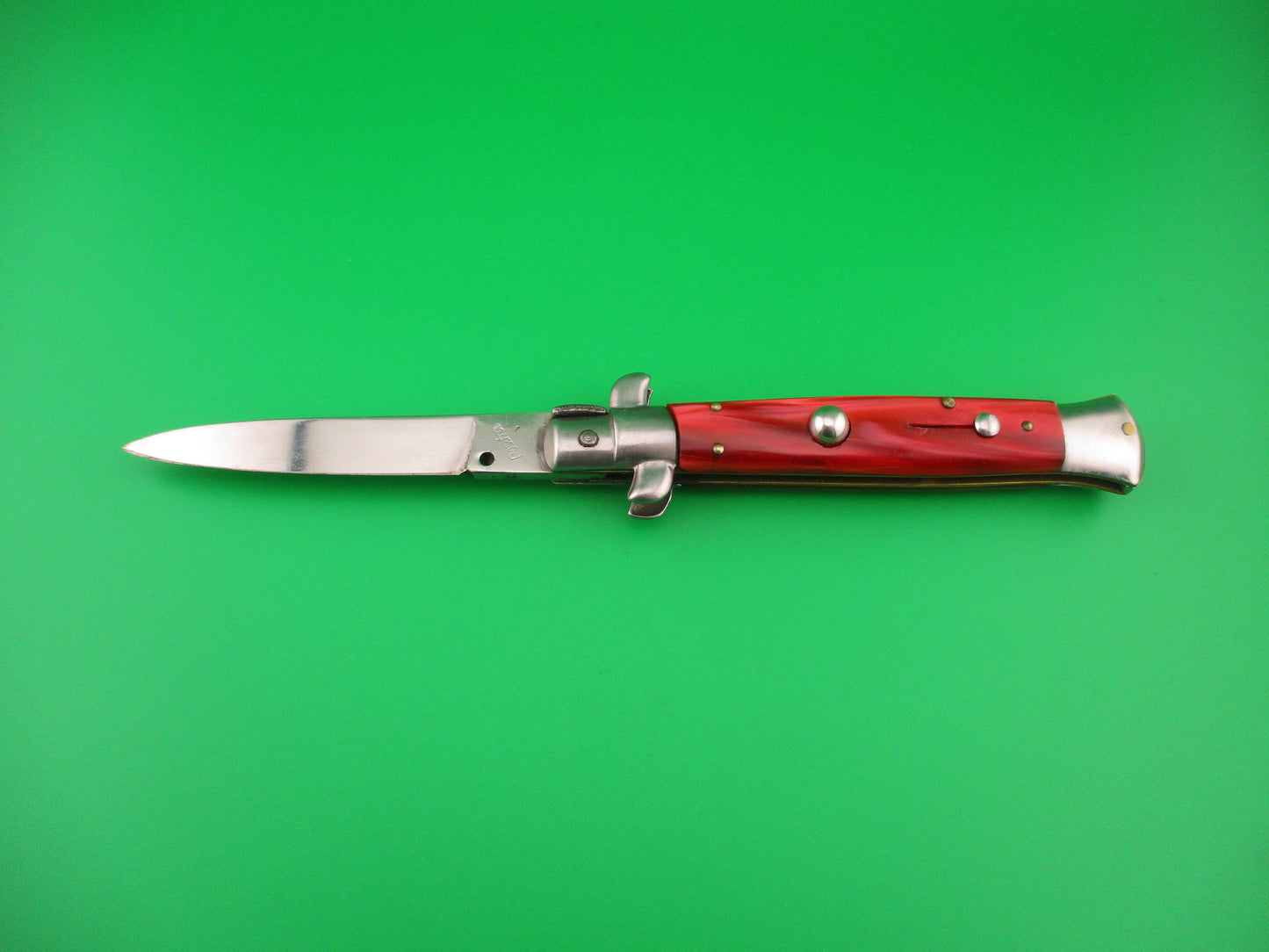 Rostfrei (slant) 21cm Italian Swivel bolster Red Pearlex vintage automatic knife