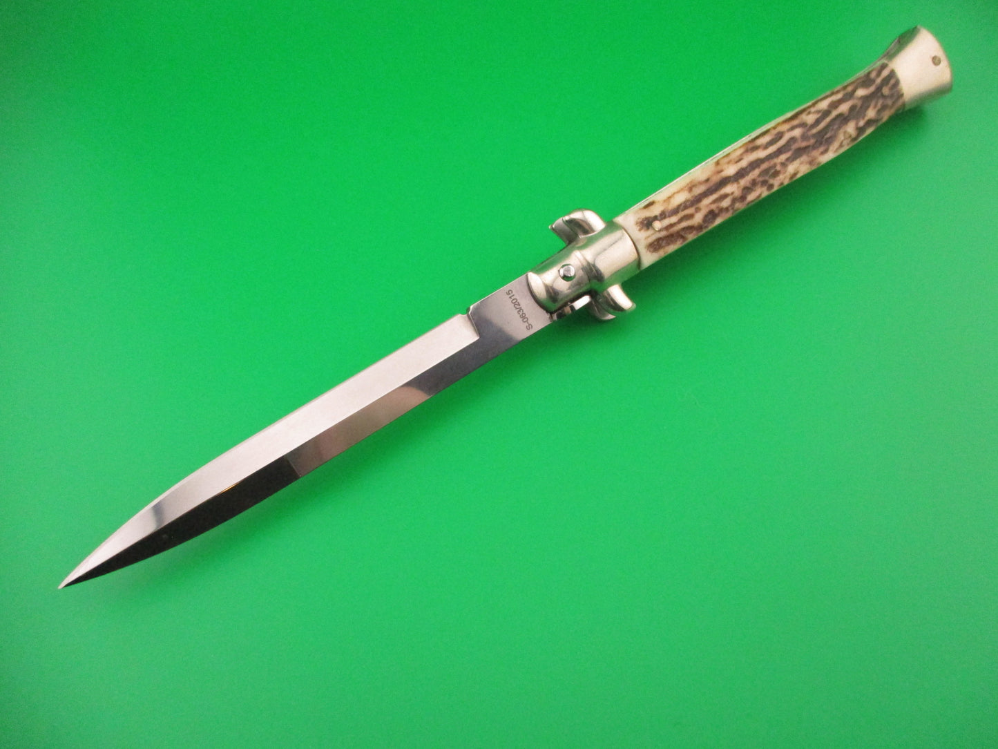 Walts LATAMA (Cat) 28cm Italian stiletto Bayonet Blade Stag switchblade knife