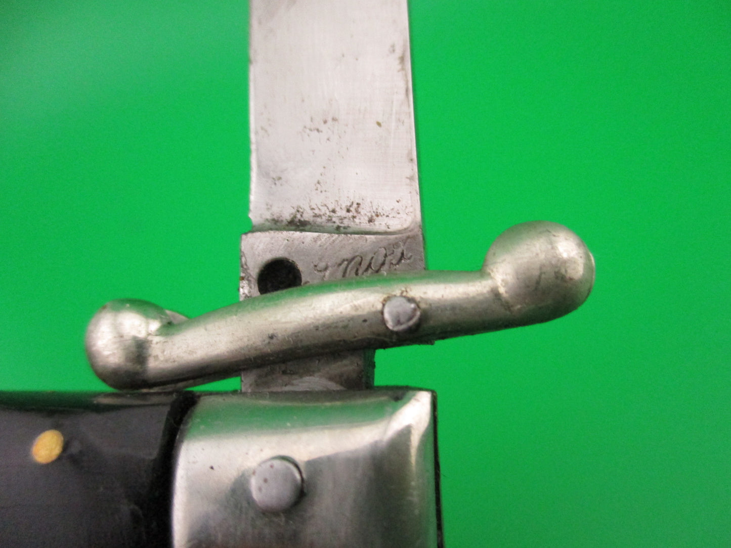 Inox PATENT 18cm Italian Swing Guard Dark Horn vintage switchblade knife
