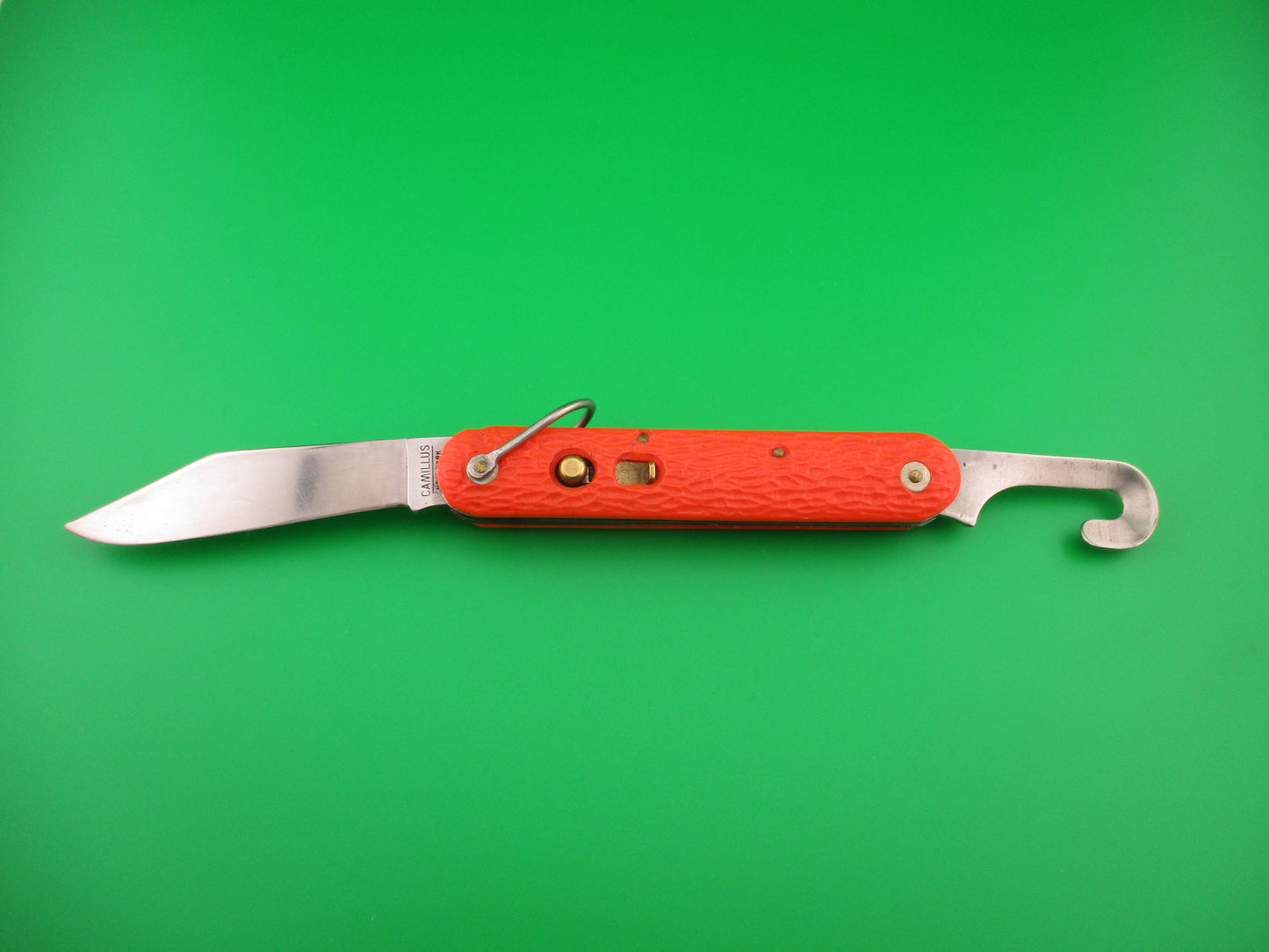 z CAMILLUS vintage MC1 Orange paratrooper automatic knife with hook blade