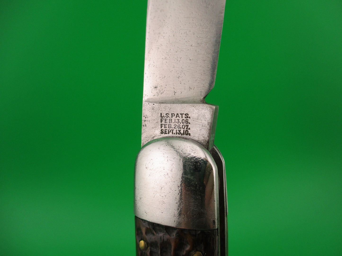 SCHRADE CUT CO Hunter Early 1543 3/4 Jigged Bone antique switchblade knife