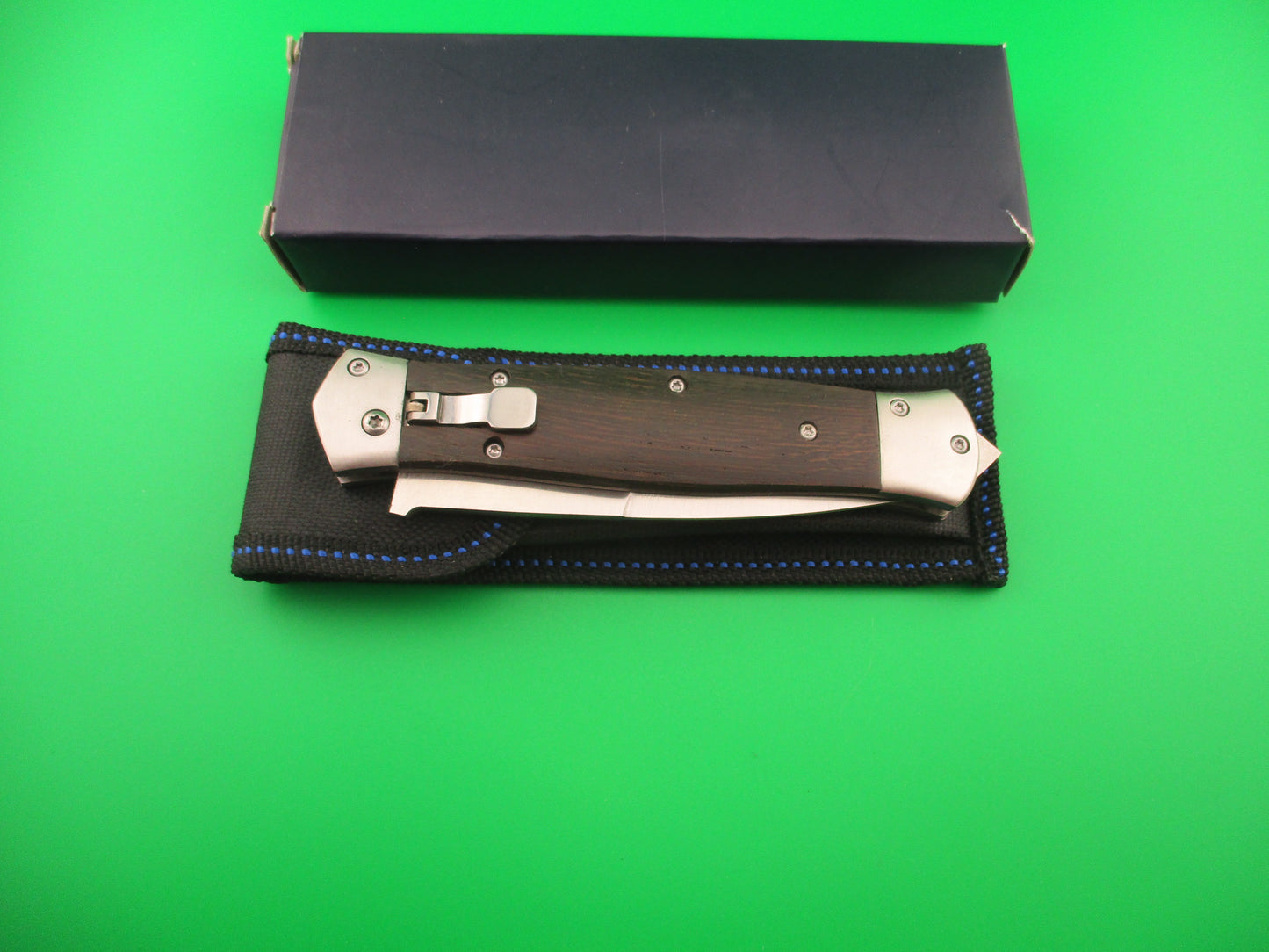 MIKOV style 23cm Forward Lever release automatic knife w bayonet blade