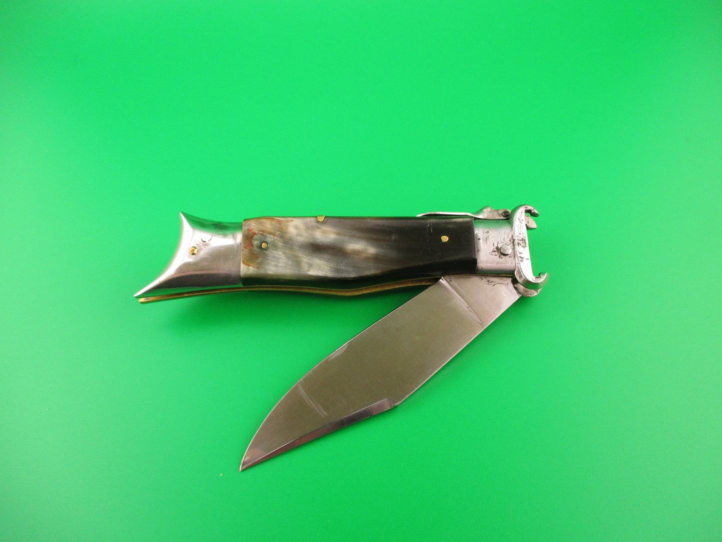 INOX 22cm Italian Deer foot Shark Tooth Fulcrum release Shell puller switchblade