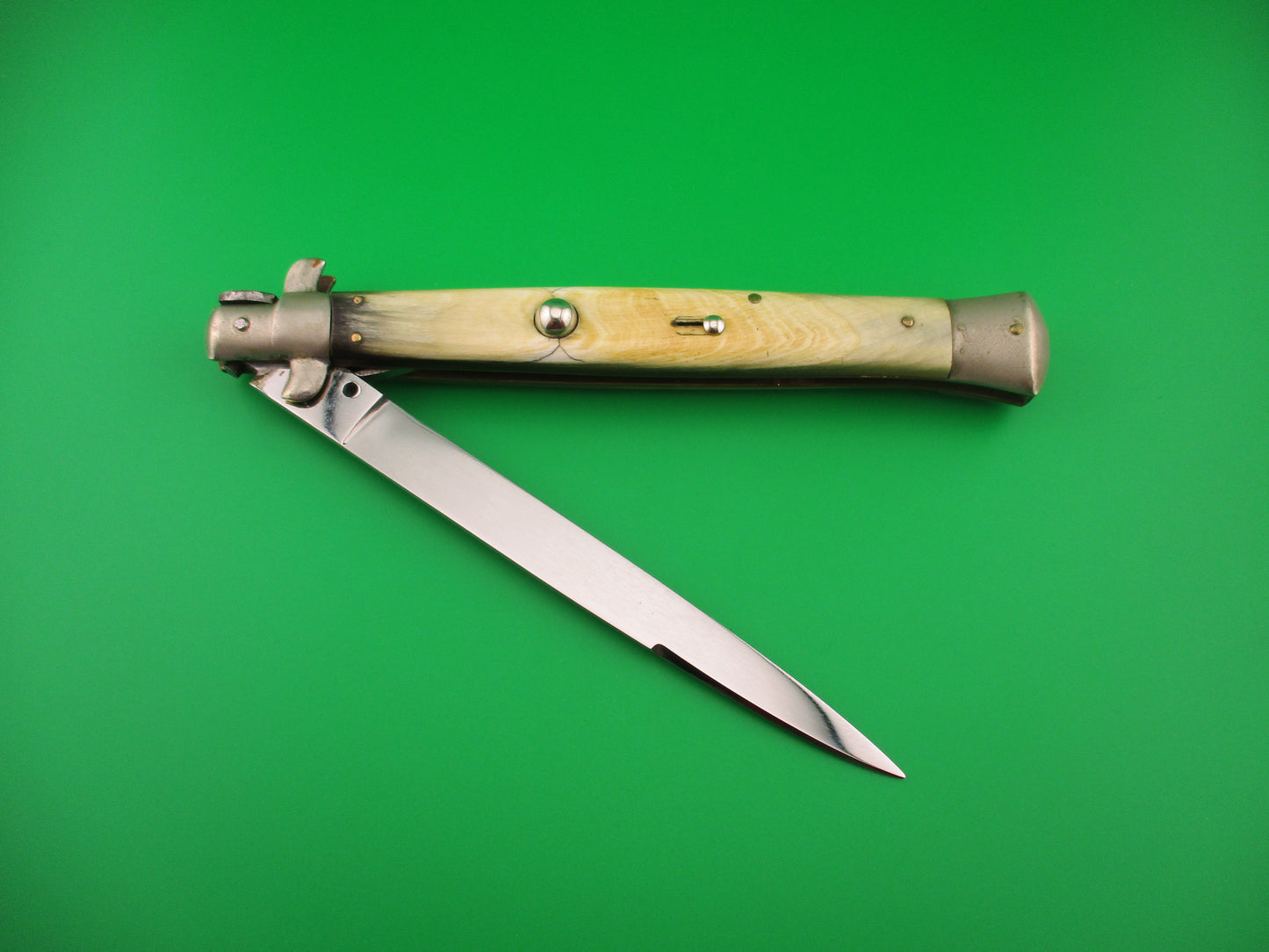 z Rostfrei (slant) 33cm Italian Transitional honey & cream vintage 1960s automatic knife