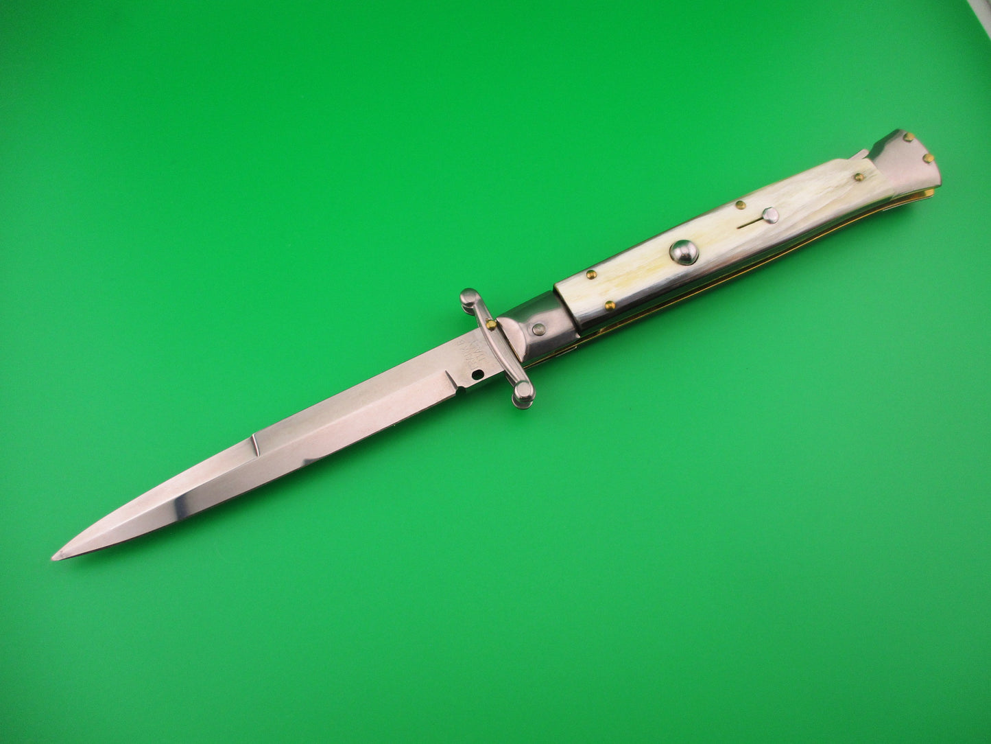 FRANK B ITALY D.M. Dolphin 28cm Italian Swing Guard Brazilian horn automatic knife