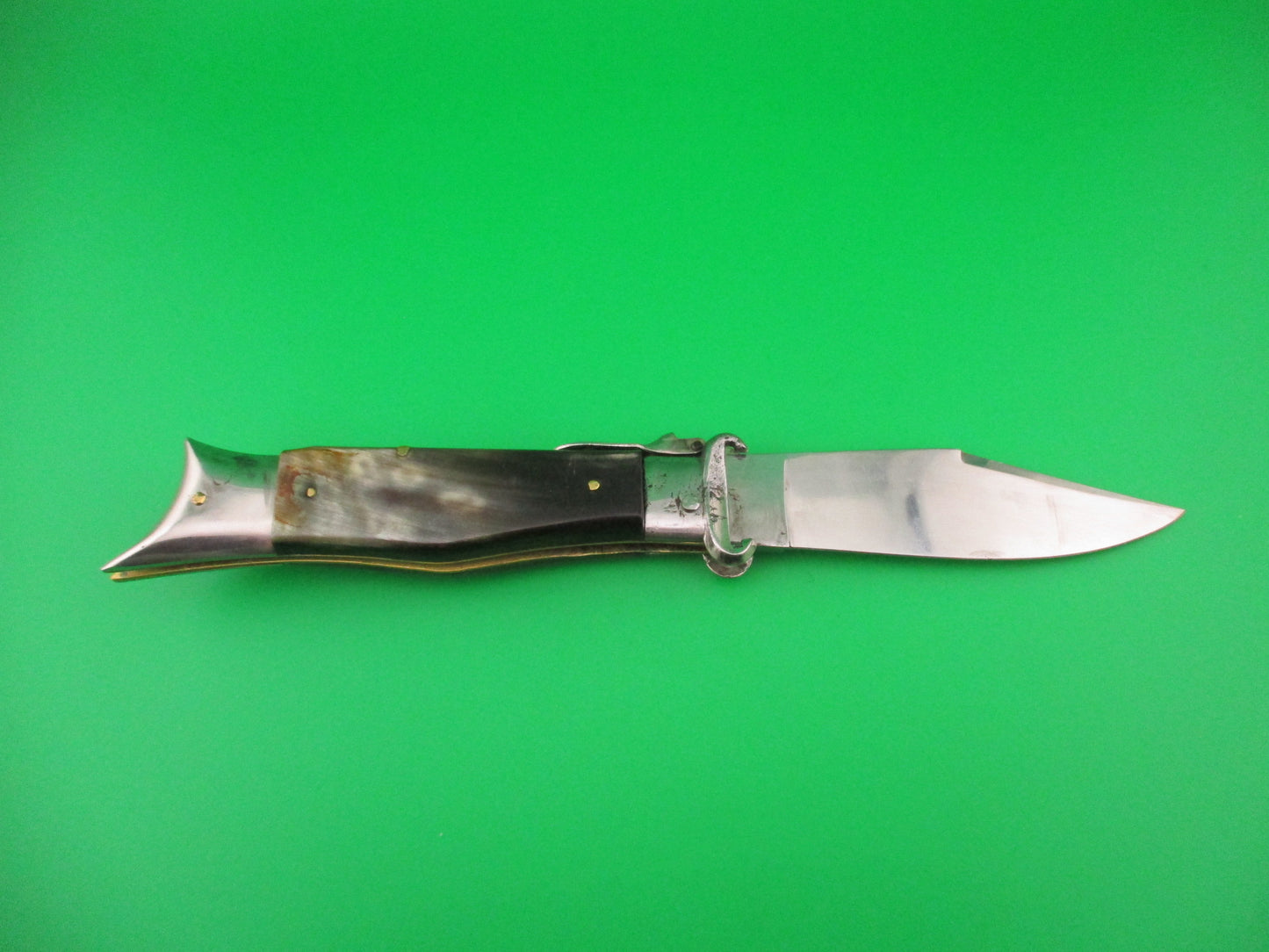 INOX 22cm Italian Deer foot Shark Tooth Fulcrum release Shell puller switchblade