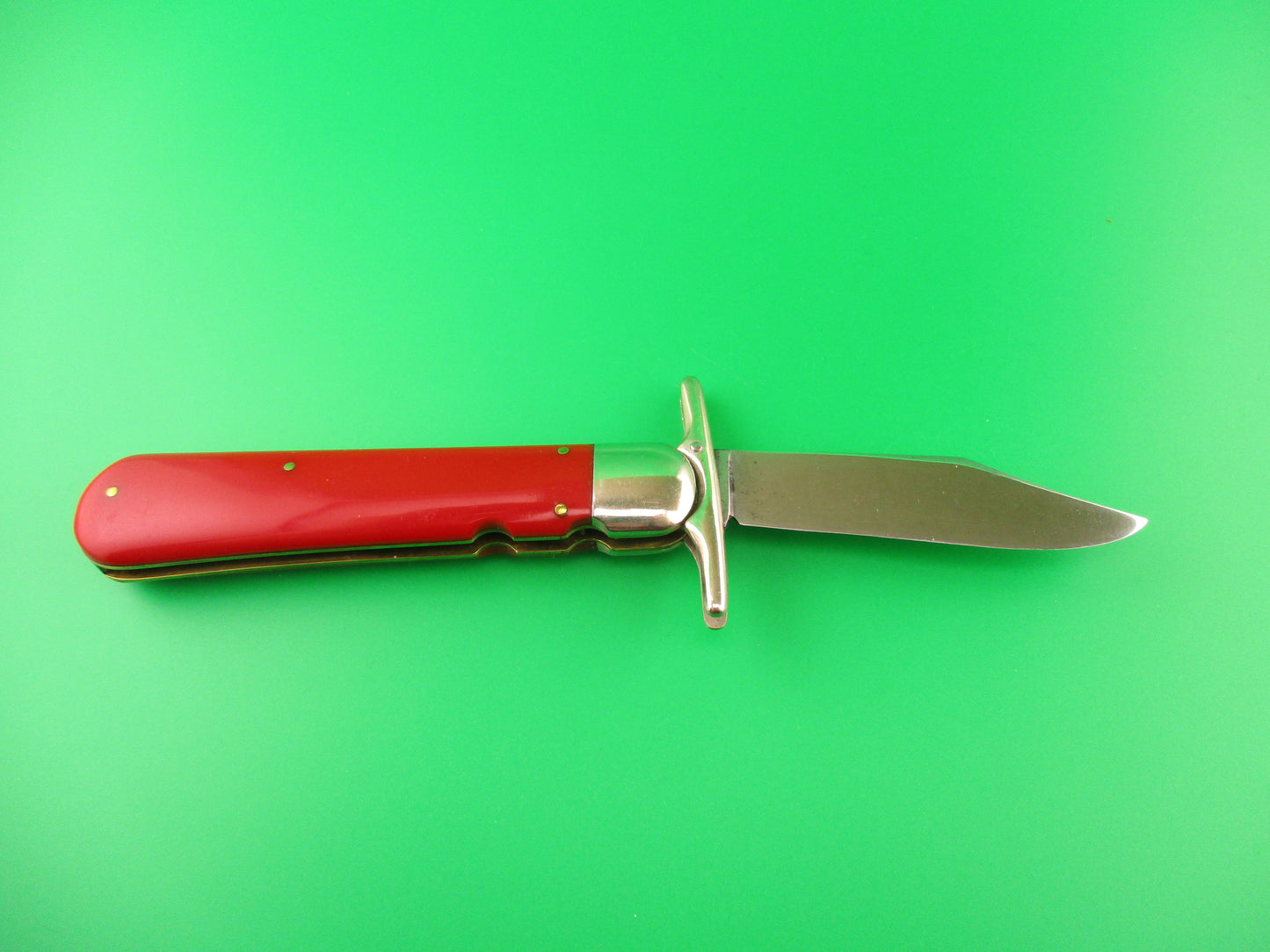 Schrade Walden Craftsman 9540 Red folding guard vintage 1950s automatic knife