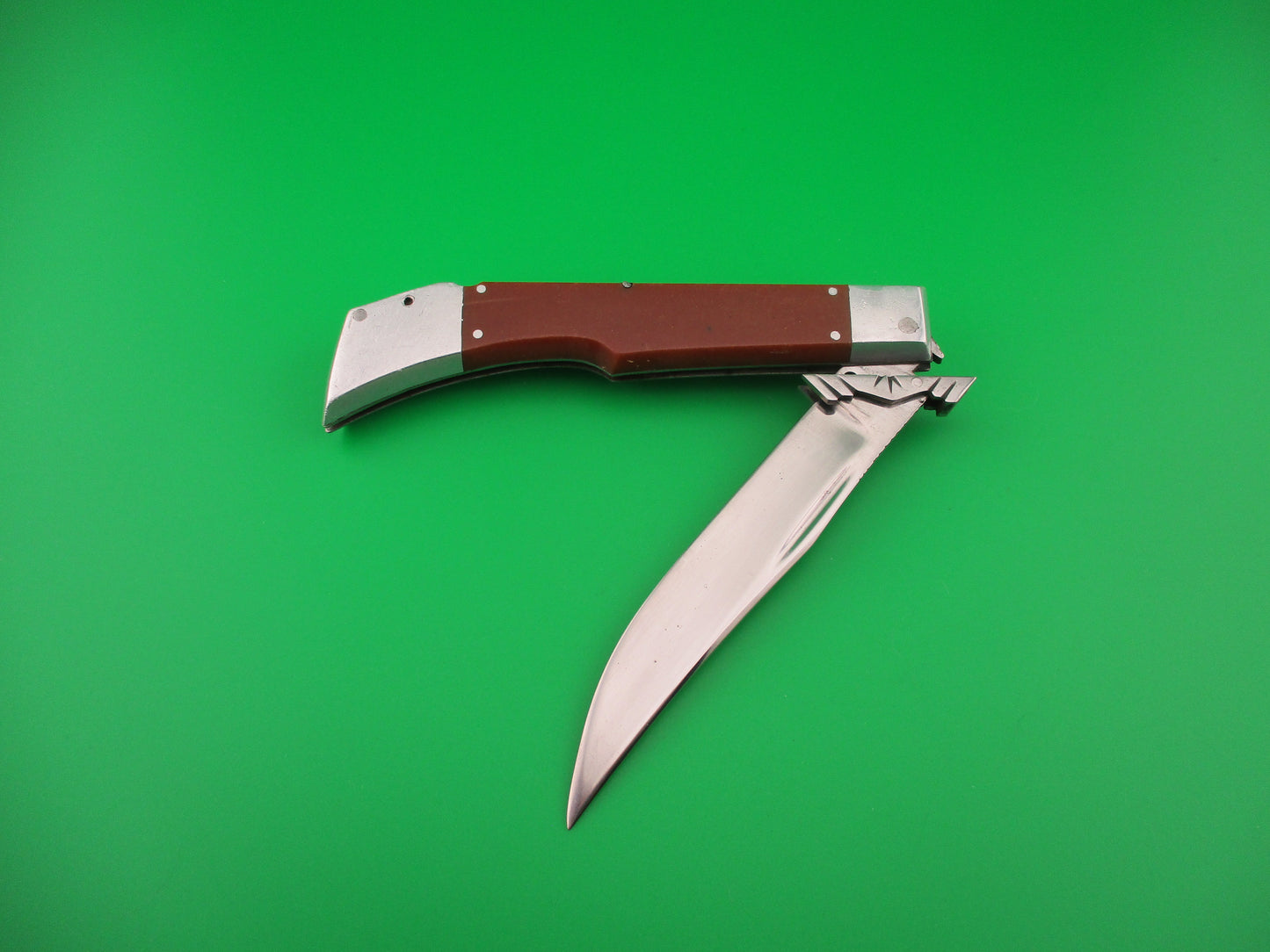 RPK 23cm Russian Prison Knife Vintage Gunstock Swing Guard lockback switchblade