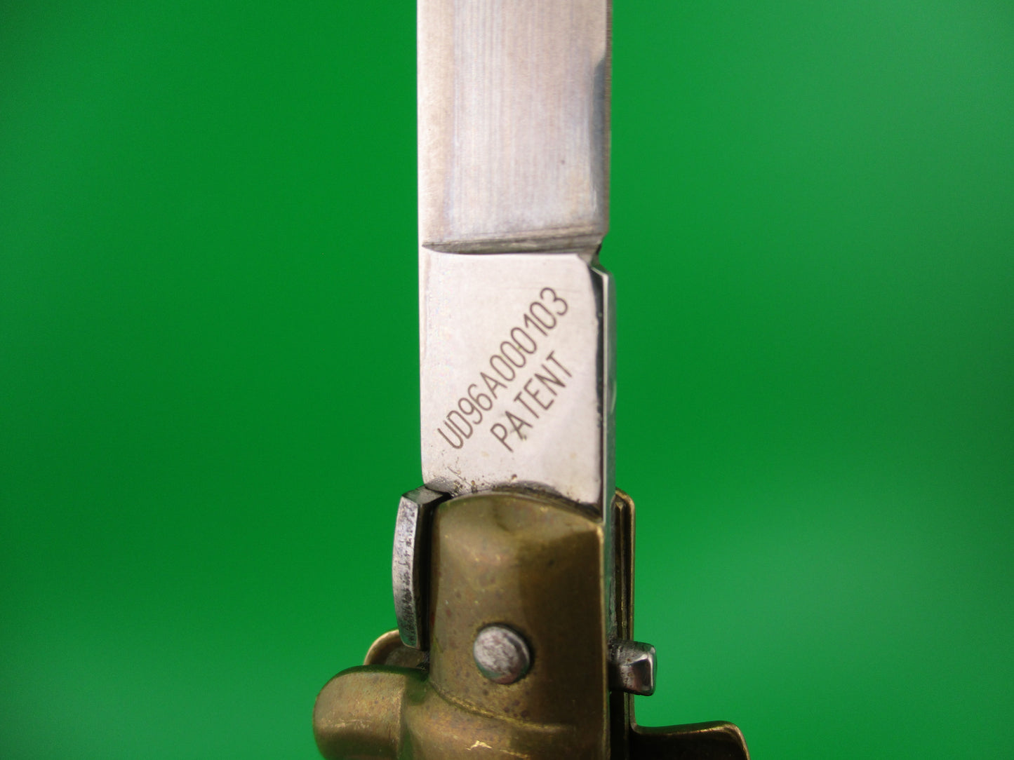 STAINLESS (slant) UD96A000103 PATENT 23cm Italian Stiletto bolster release switchblade