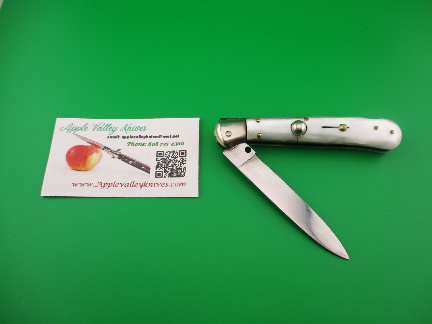 INOX 20cm Italian Birds head Humpback Pearlex vintage automatic knife