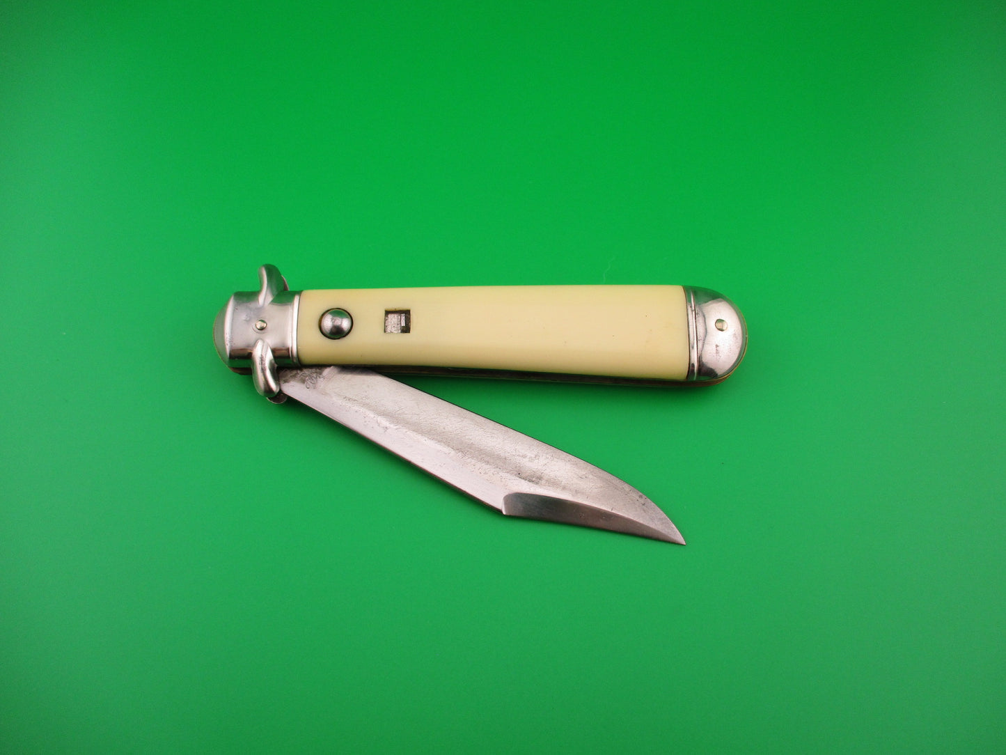COLONIAL SHUR SNAP JUMBO JACK #3301 Cream automatic knife