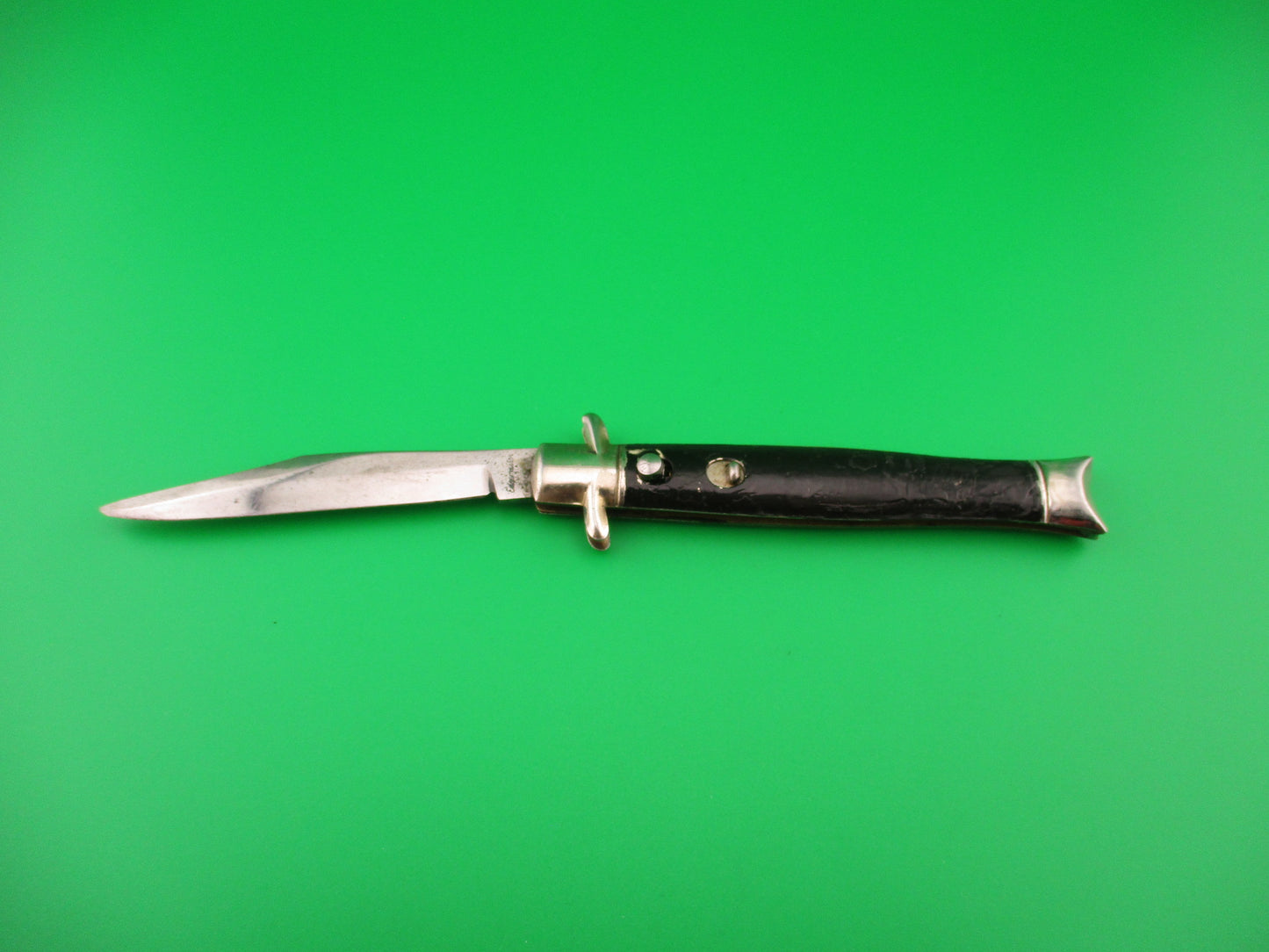 Edgemaster Tinny Bowtie 1950s Vintage American switchblade knife