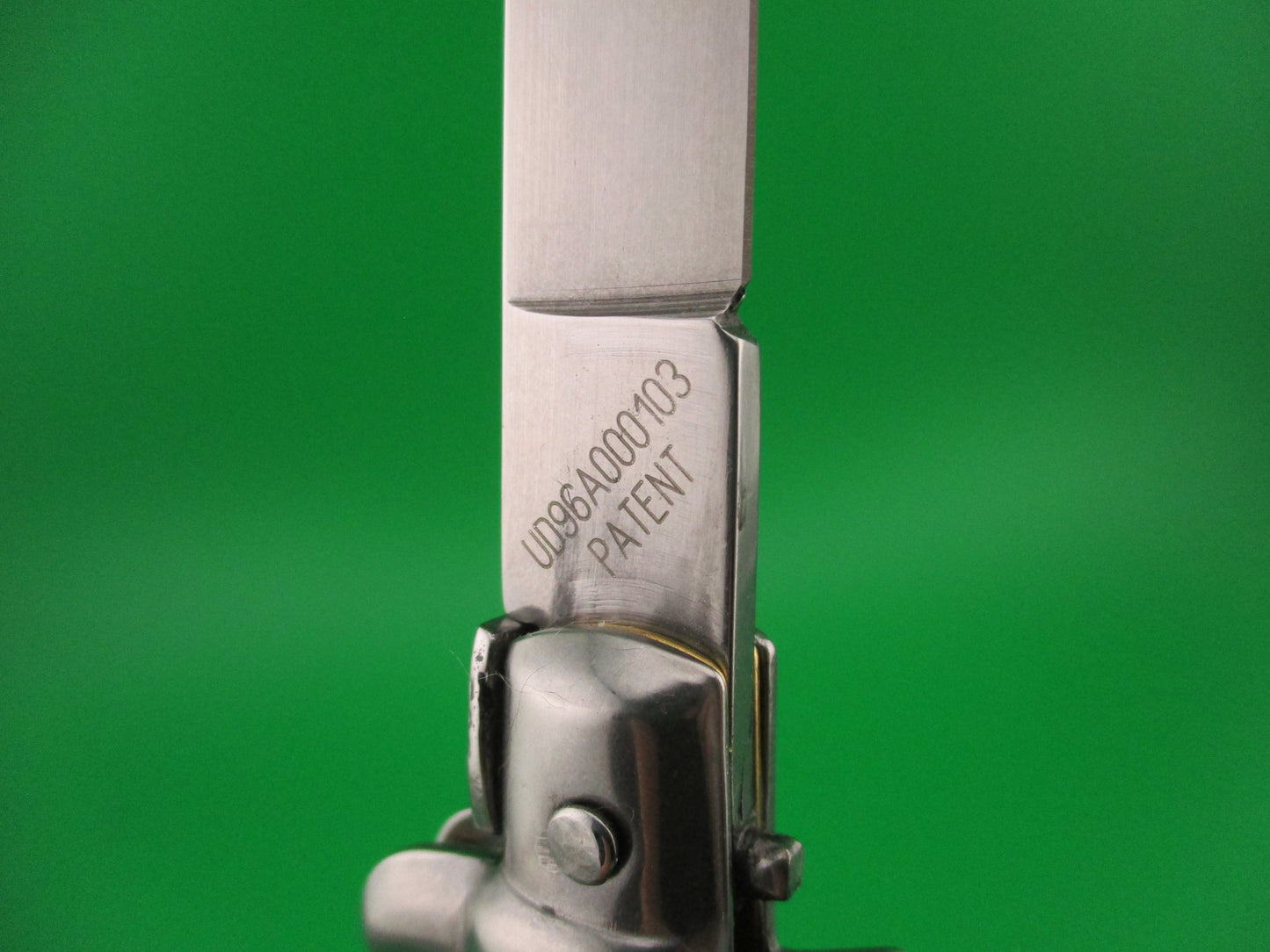 STAINLESS (slant) UD96A000103 PATENT 23cm Italian Stiletto bolster release switchblade
