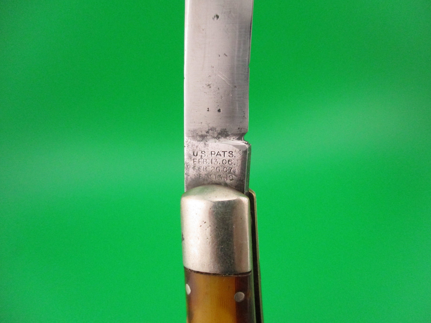 Schrade Cut Co Fishtail Butter & Molasses vintage switchblade knife