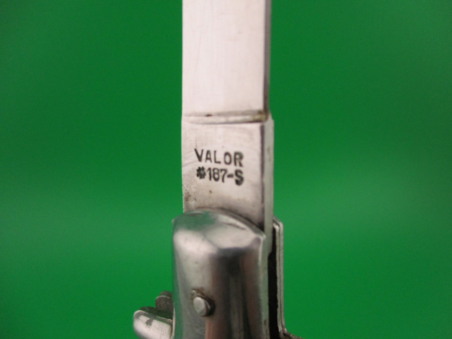 STAINLESS STEEL JAPAN VALOR 187-S 17cm Japanese FAKE switchblade humpback knife