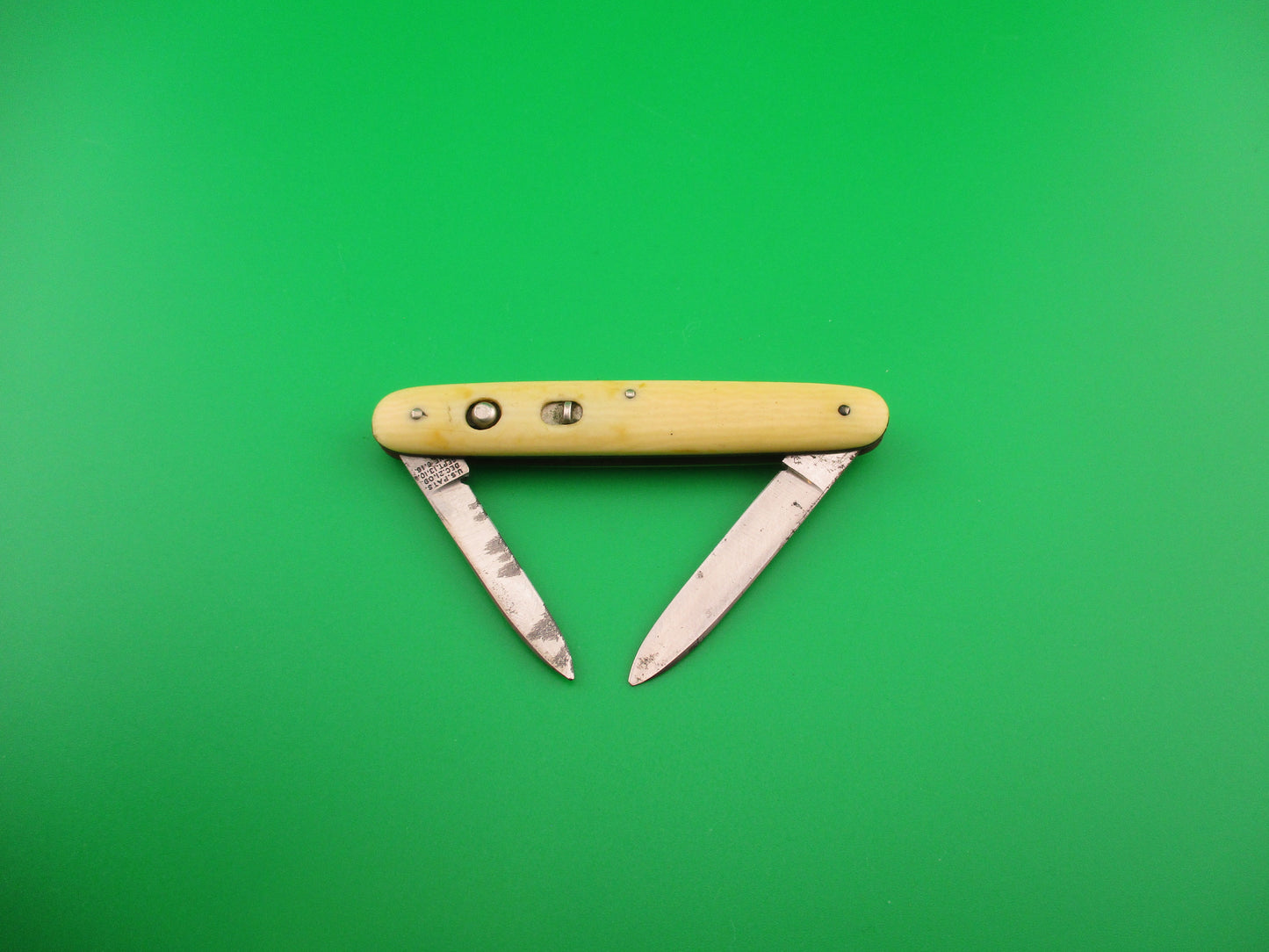 SCHRADE WALDEN 741 Small double Ivory celluloid vintage automatic knife