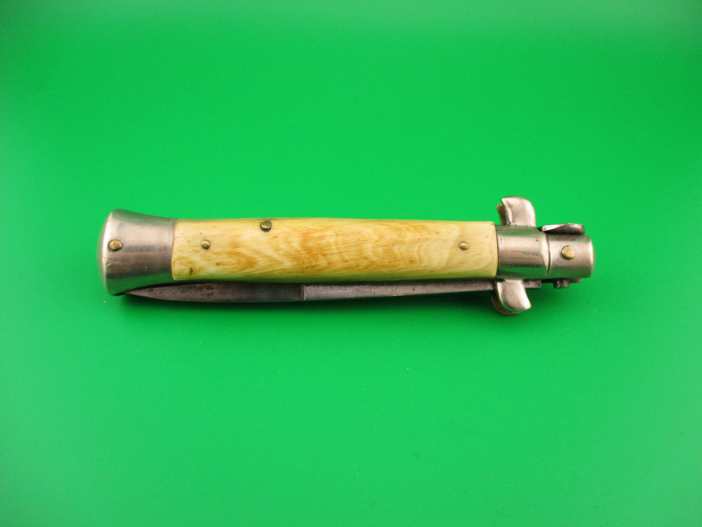 Sterile 21cm Italian Picklock 1950s Light horn Red dot automatic knife "almost" flat guard