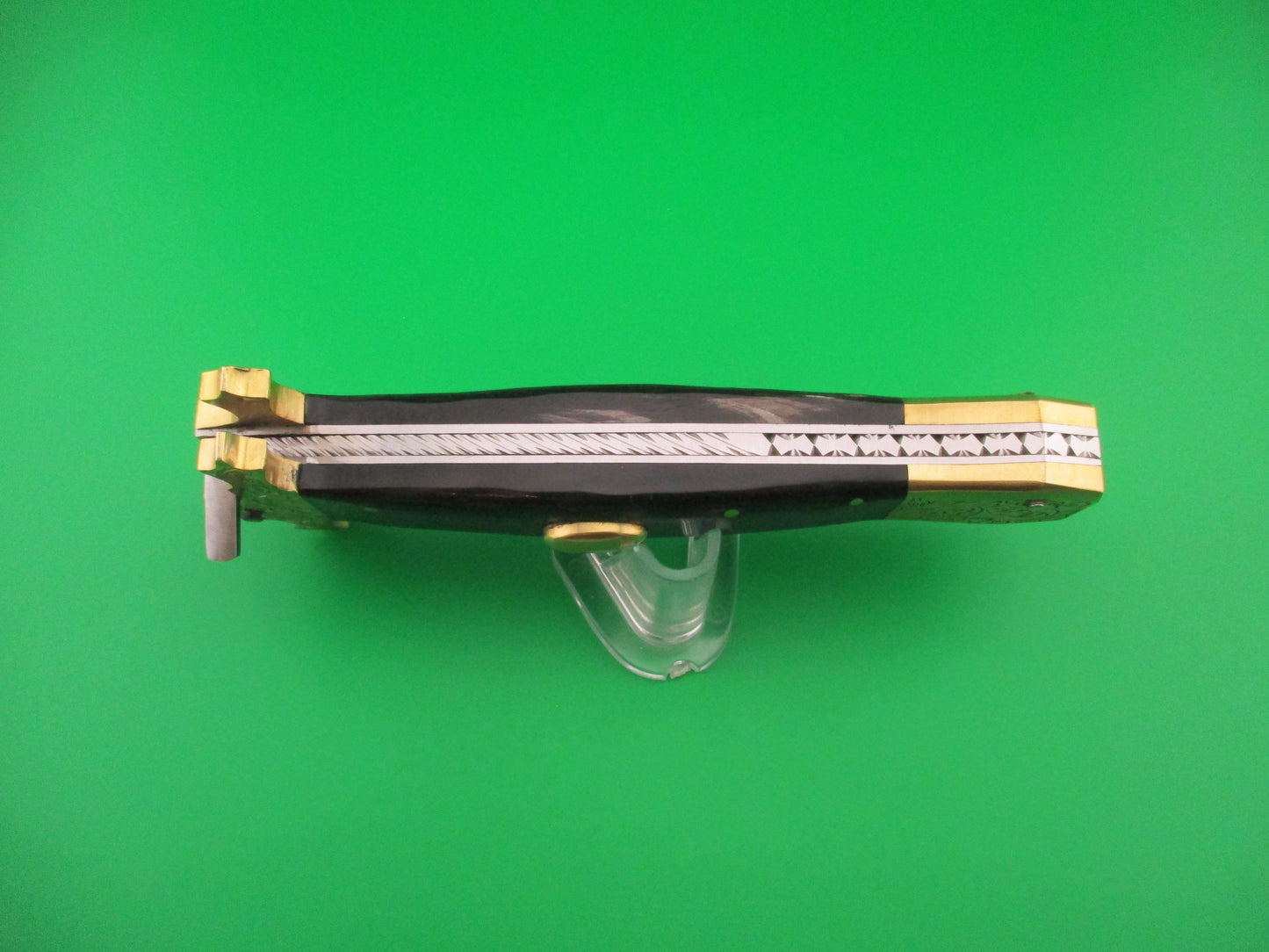Sterile 29cm Custom Oval button & Horn Sheffield Inspired automatic knife