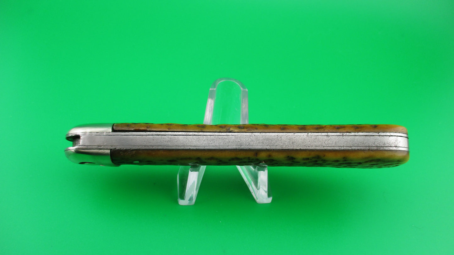 Press Button Knife Co #1000 INVINCIBLE antique Pick bone switchblade knife