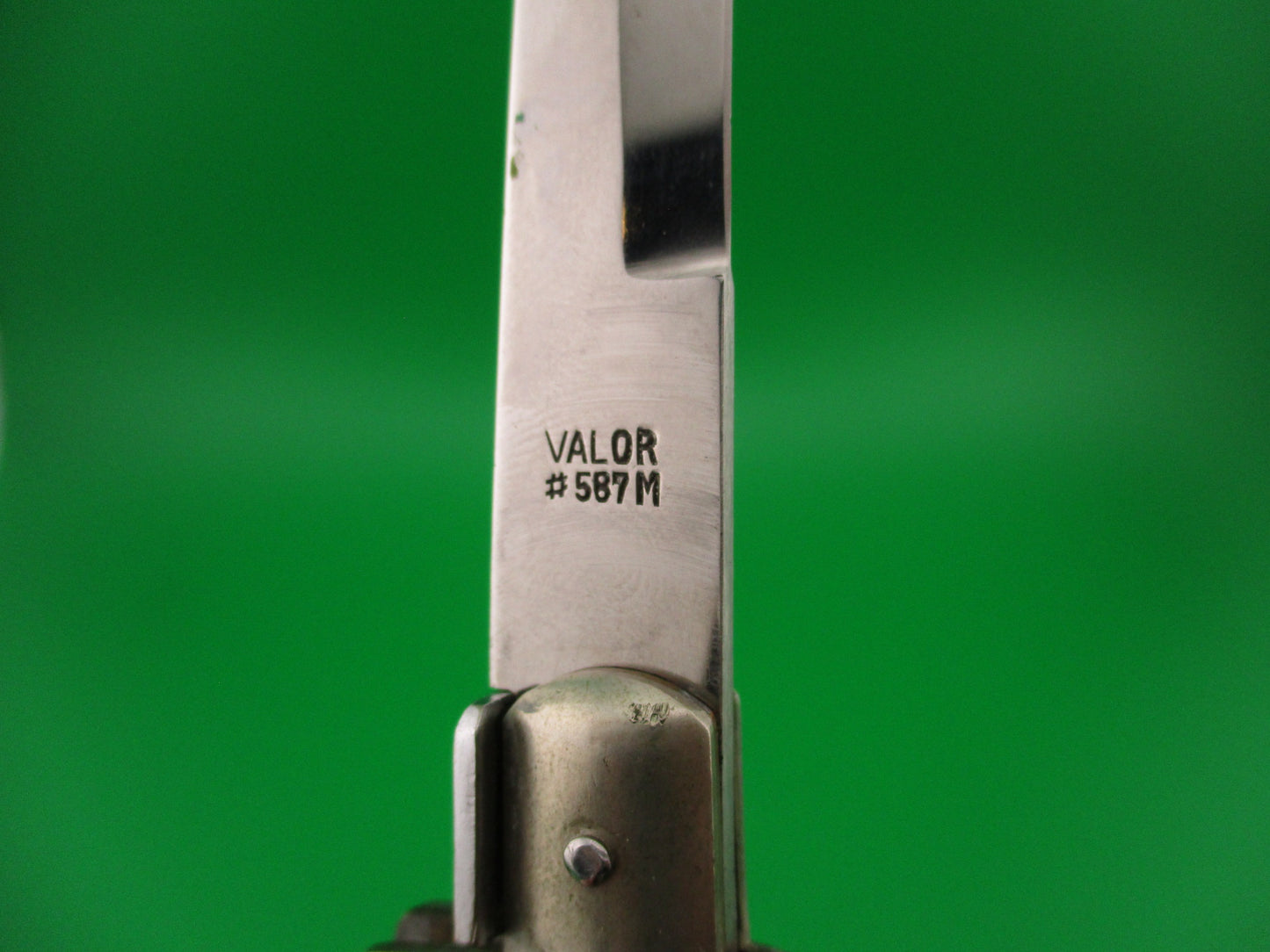 STAINLESS STEEL JAPAN VALOR 23cm Japanese False button lockback manual knife
