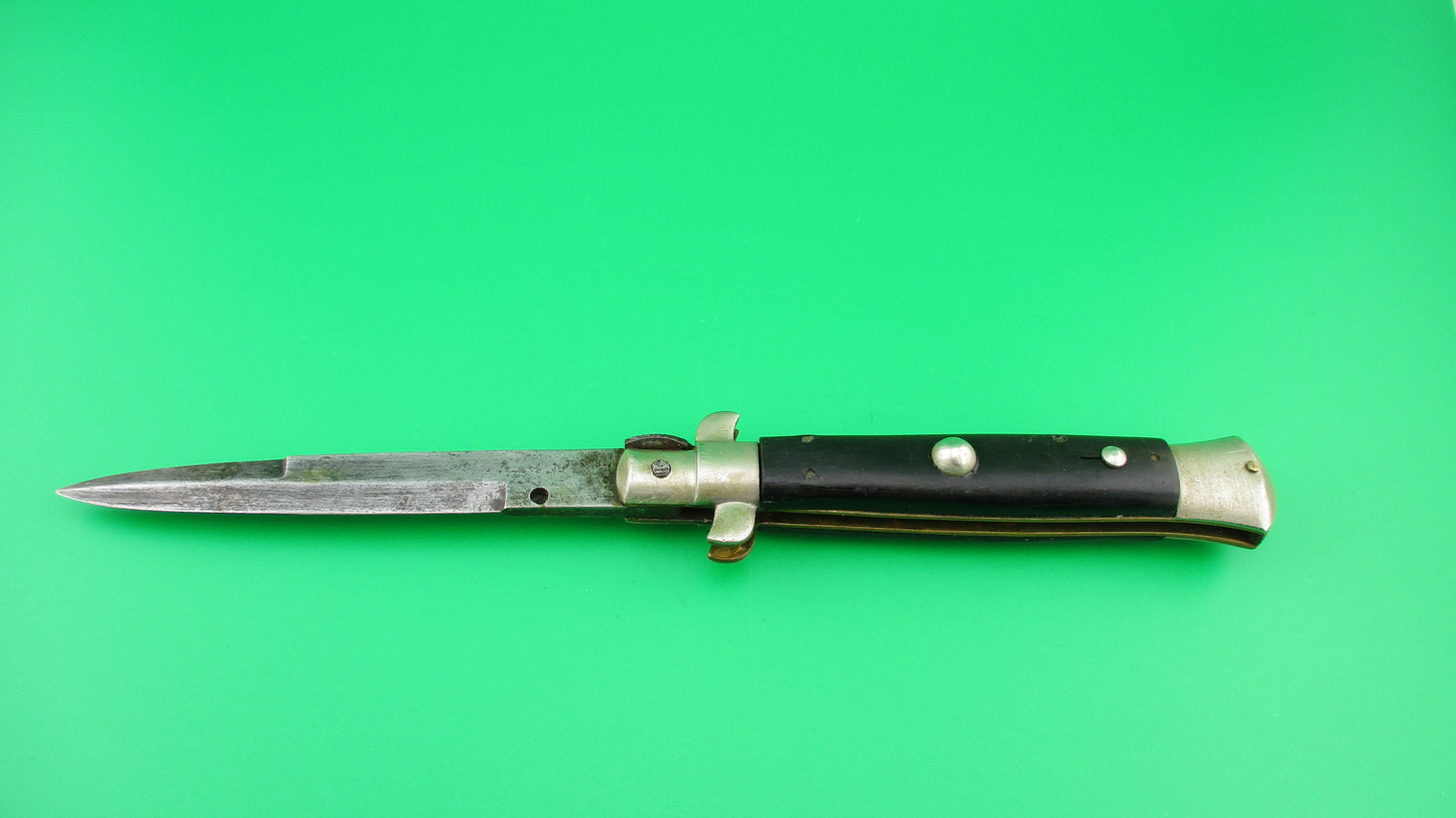 Sterile 21cm Italian Picklock Vintage 1950s Black horn automatic knife