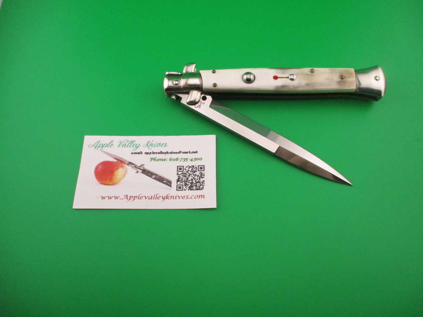 Walts LATAMA Cat 28cm Italian Stiletto Bayonet Blade Honey Cream switchblade