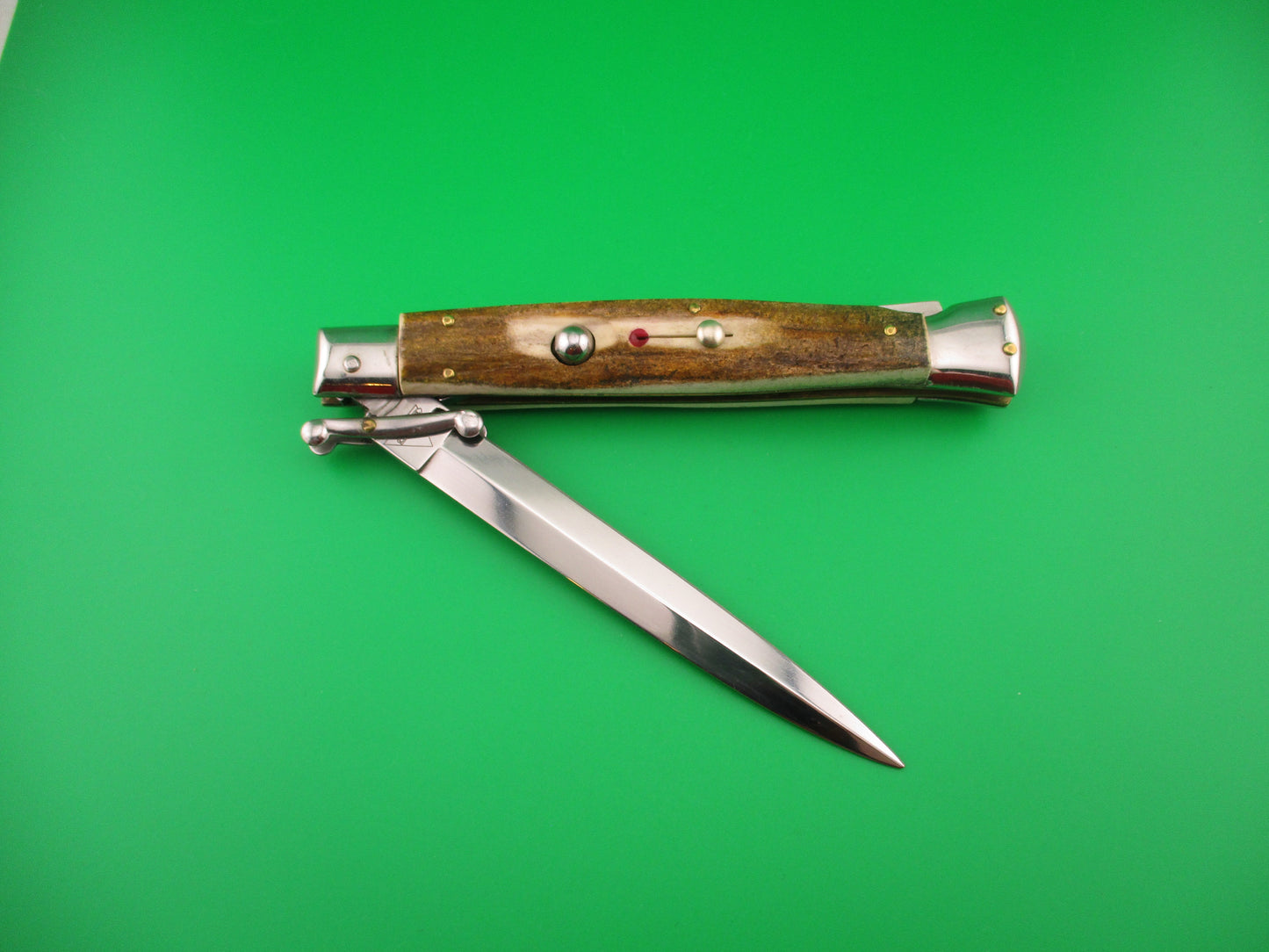 AKC ITALY 28cm Dagger Grind Stag Swing Guard lockback Red Dot automatic knife