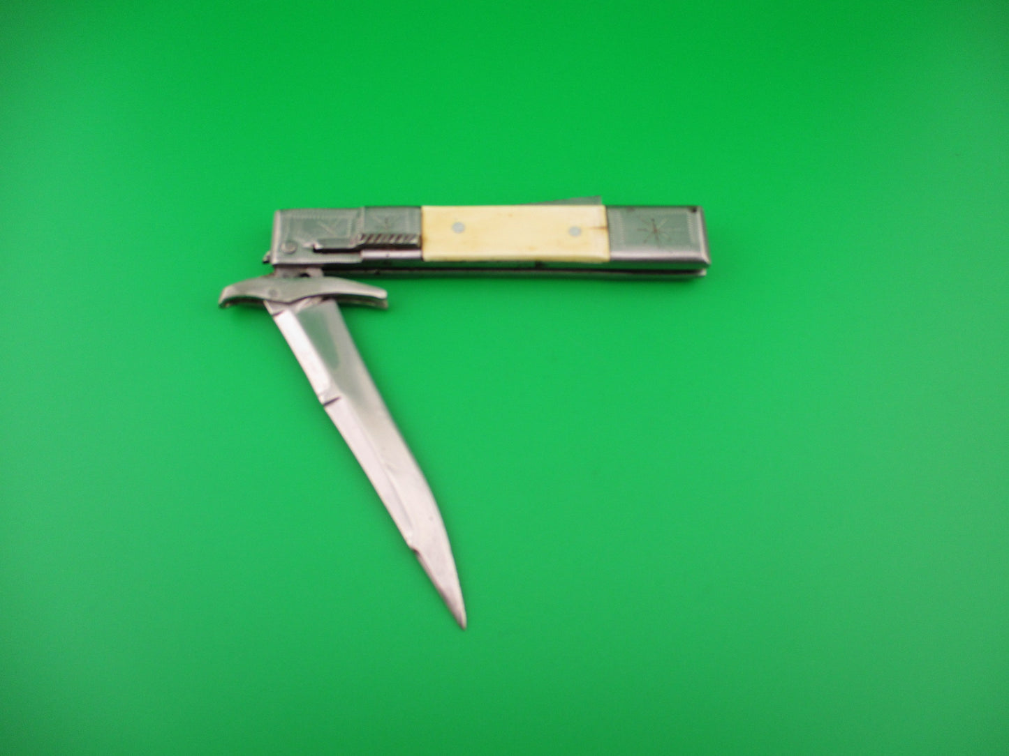RPK 22cm Russian Prison Knife Vintage Leaf spring automatic AK47 style lockback