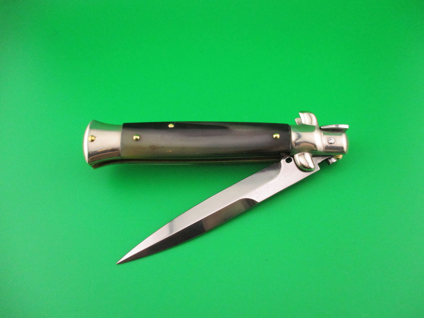 Walt's Latama ITALY (cat stamp) 23cm Italian stiletto Brazilian horn automatic knife