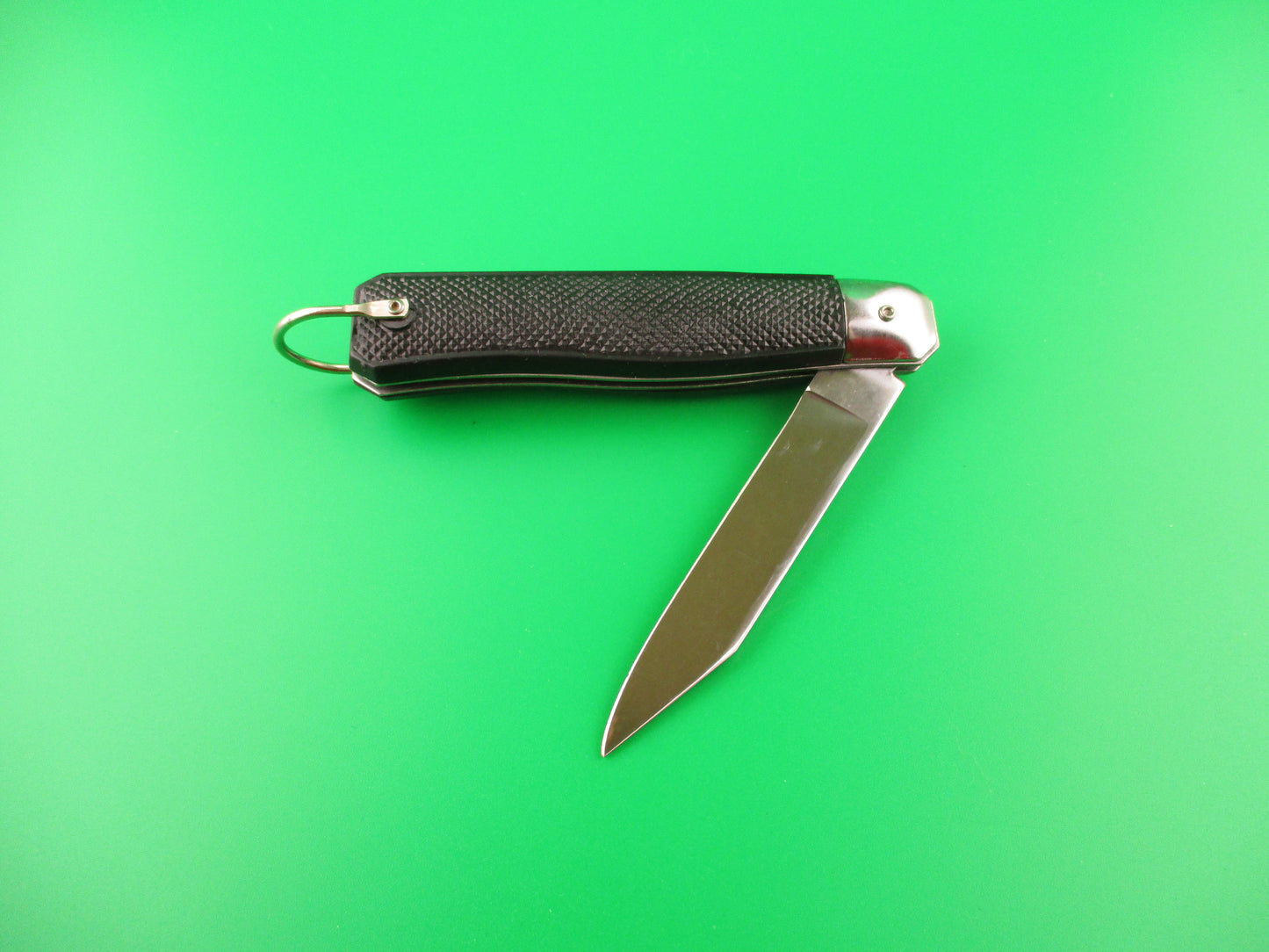 STAINLESS TAIWAN 18cm Black automatic knife w lanyard ring NIB