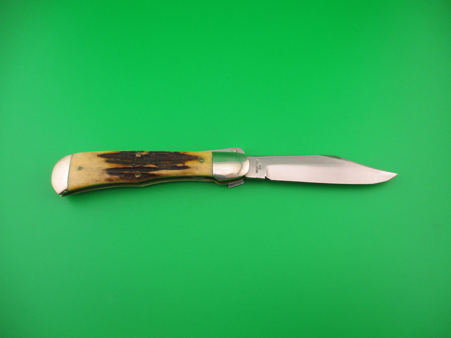 Aerial AC MFG Co Marinette, WIS Stag Lever K112 switchblade knife