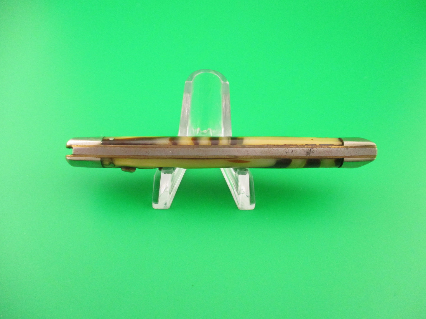 SHAPLEIGH HARDWARE Vintage A5 Fishtail Butter & Molasses switchblade knife