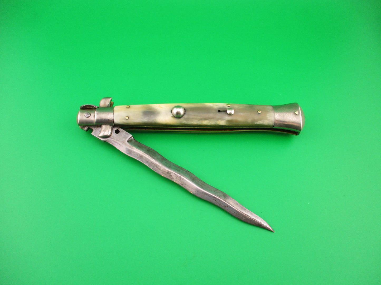 LATAMA ITALY 28cm Italian Picklock 1950s vintage KRIS Yellow horn automatic knife