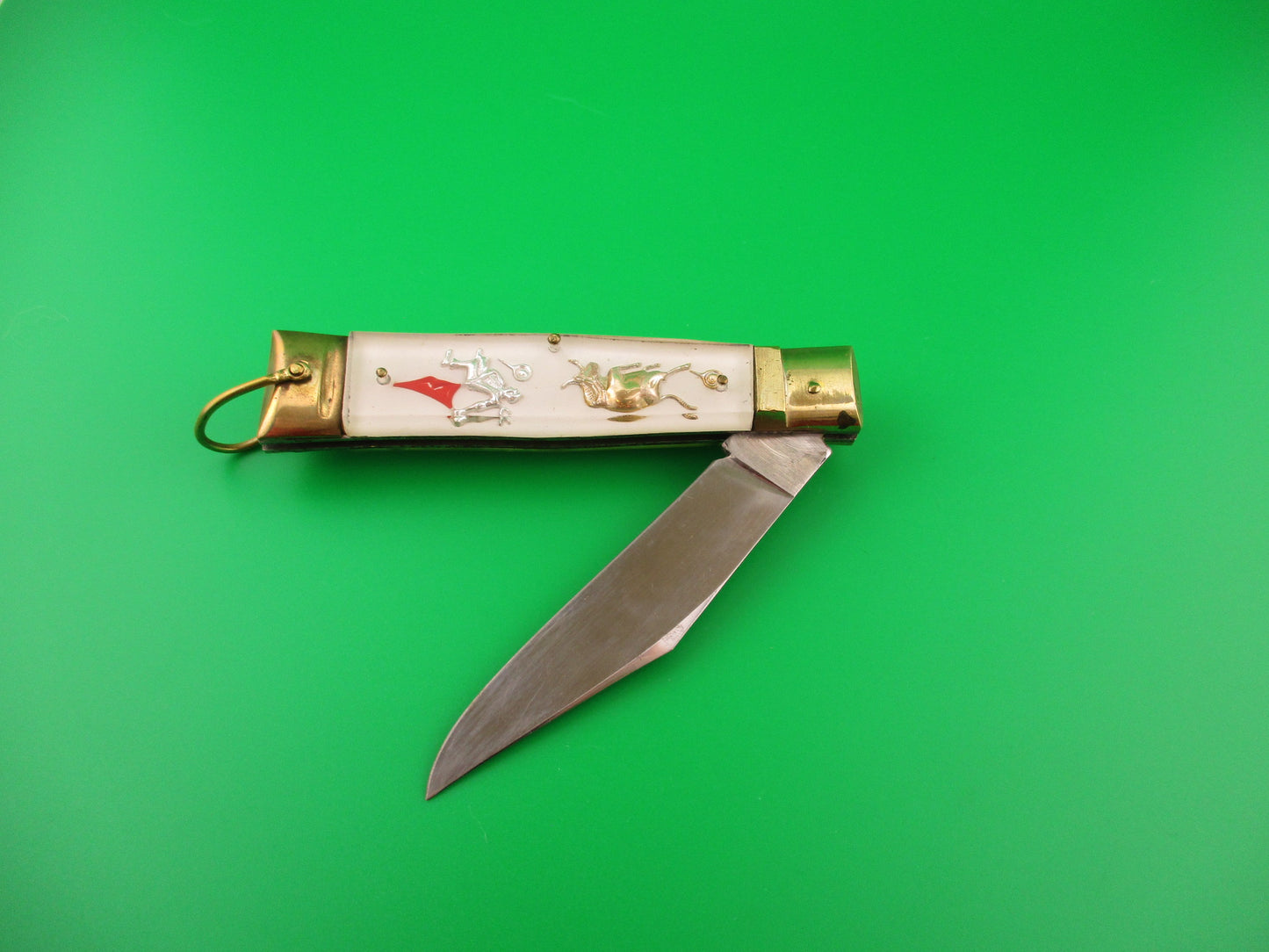 STAINLESS STEEL 19cm Bullfighter Dragon vintage White Lever switchblade knife