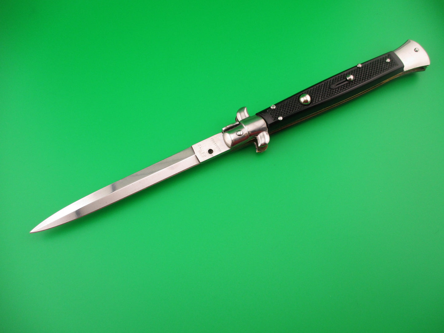 Moletta ROSTFREI 28cm Italian Stiletto Vintage automatic Dagger Black checkered handles