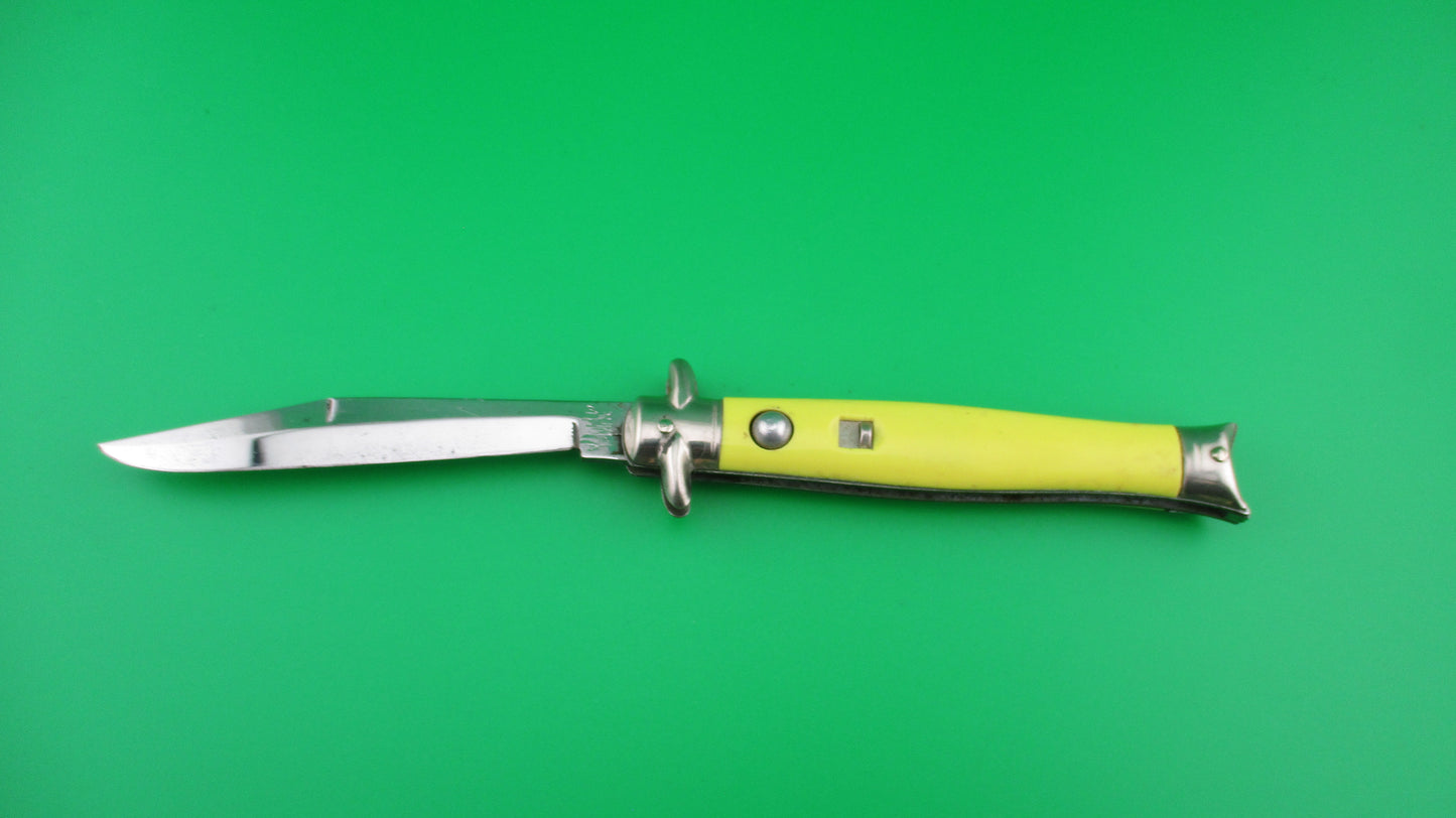 z Colonial SHUR SNAP Bowtie Yellow 4th Gen Vintage switchblade