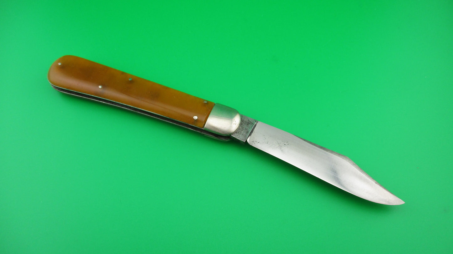 z SCHRADE CUT CO Forest King Yellow Celluloid Hunter Vintage Switchblade knife