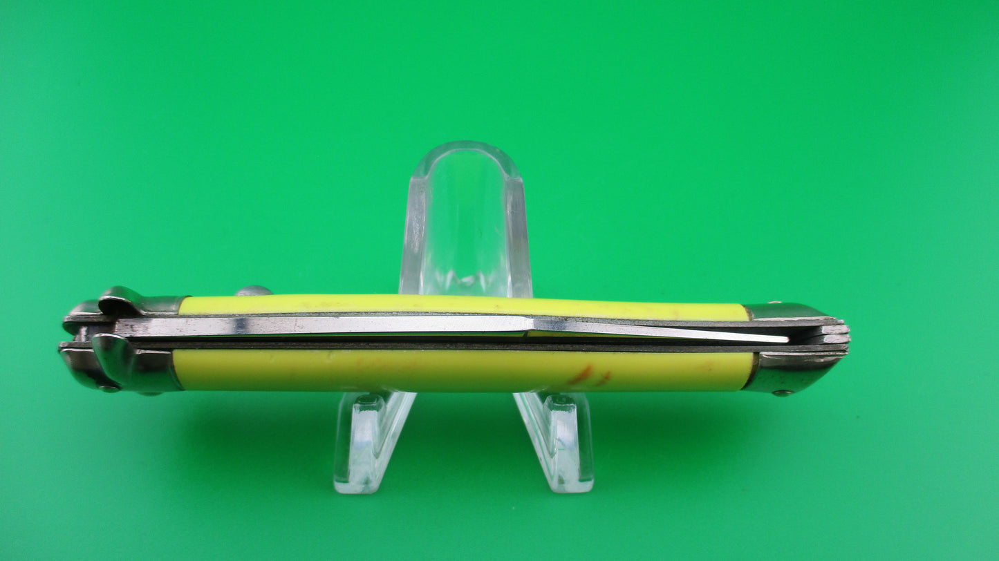 z Colonial SHUR SNAP Bowtie Yellow 4th Gen Vintage switchblade