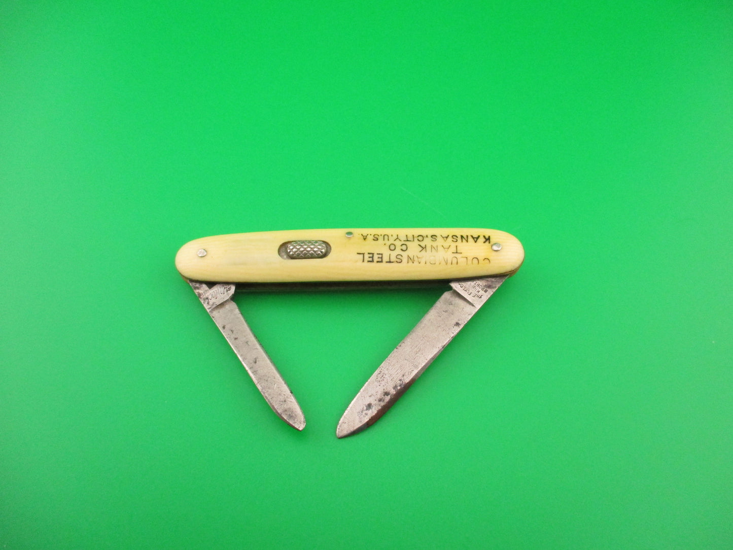 Flylock Double Ivory Celluloid Columbian Steel Tank Co automatic knife