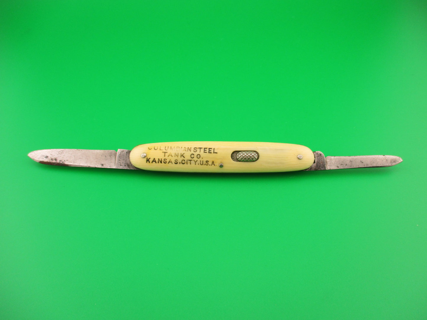 Flylock Double Ivory Celluloid Columbian Steel Tank Co automatic knife
