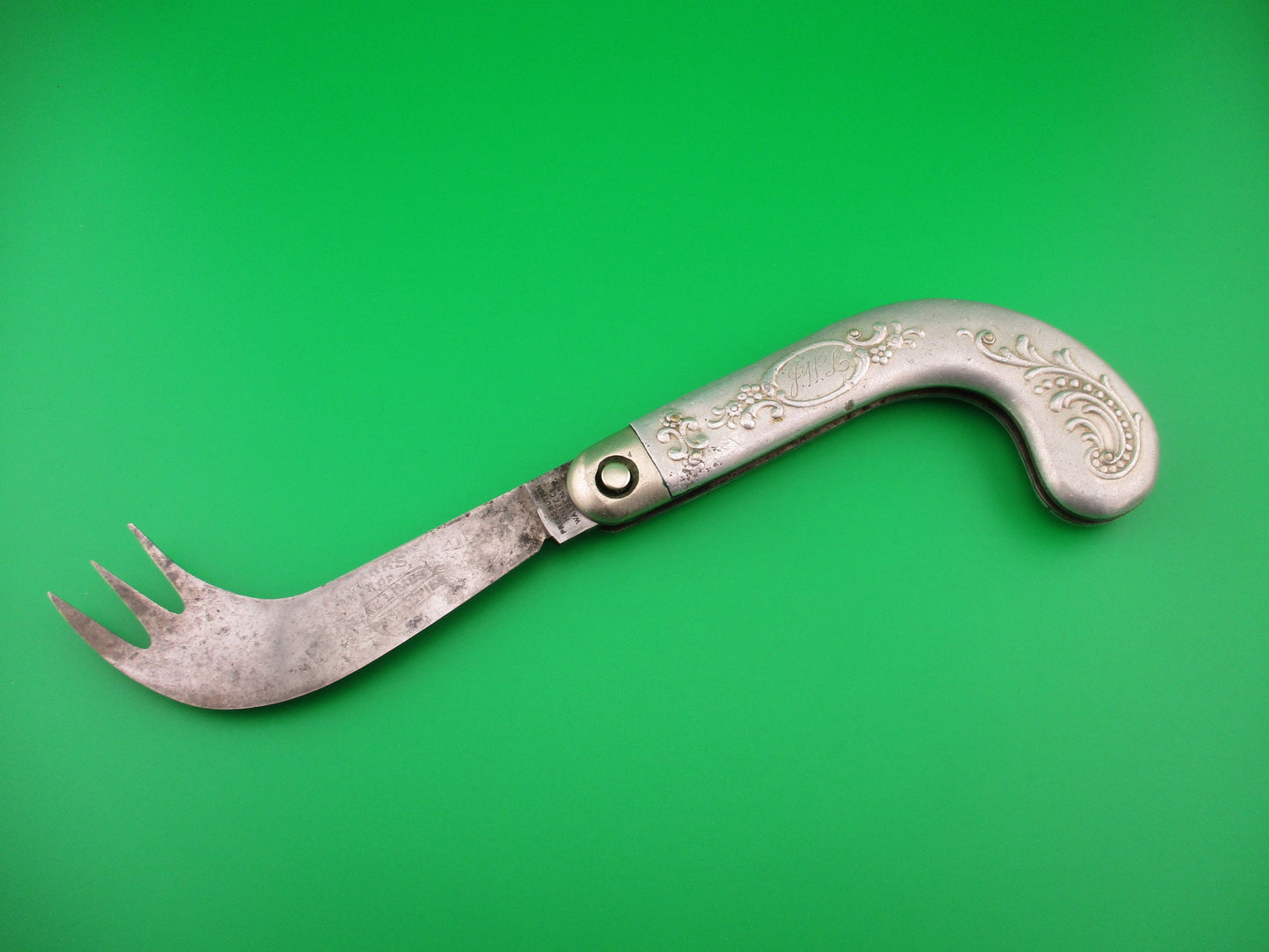 Press Button Knife Co One Arm Man antique switchblade knife Civil War Vets