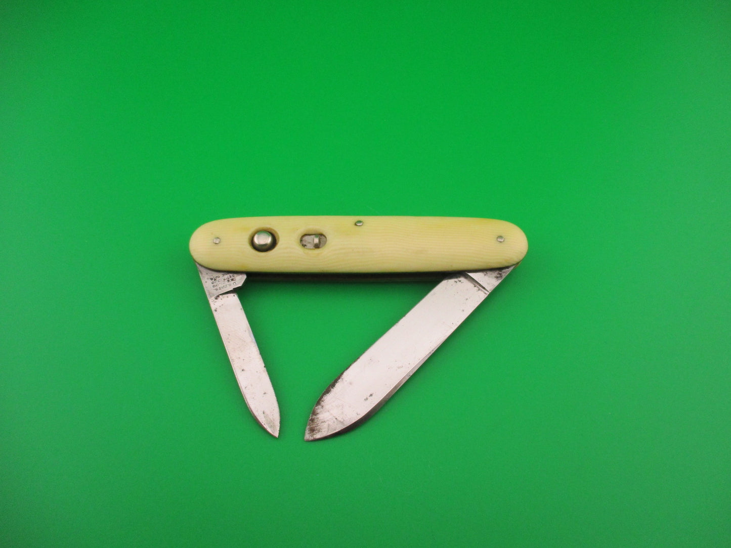 SCHRADE WALDEN Large Double Ivory Celluloid 3 3/4" automatic knife