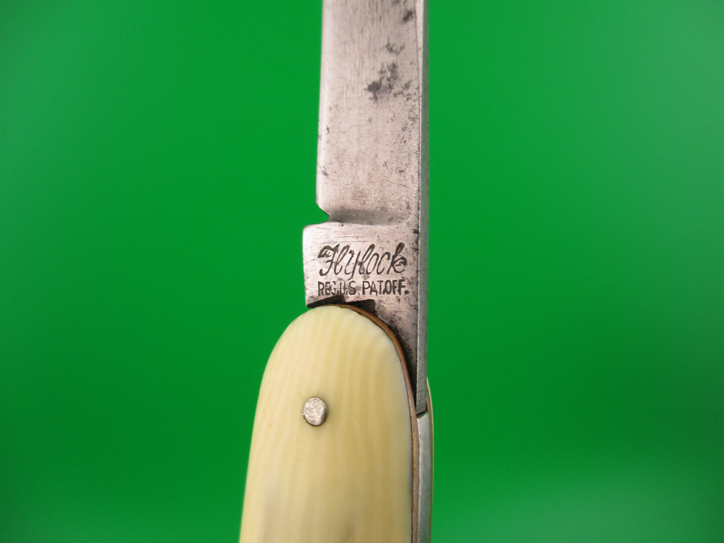 Flylock Double Ivory Celluloid Columbian Steel Tank Co automatic knife