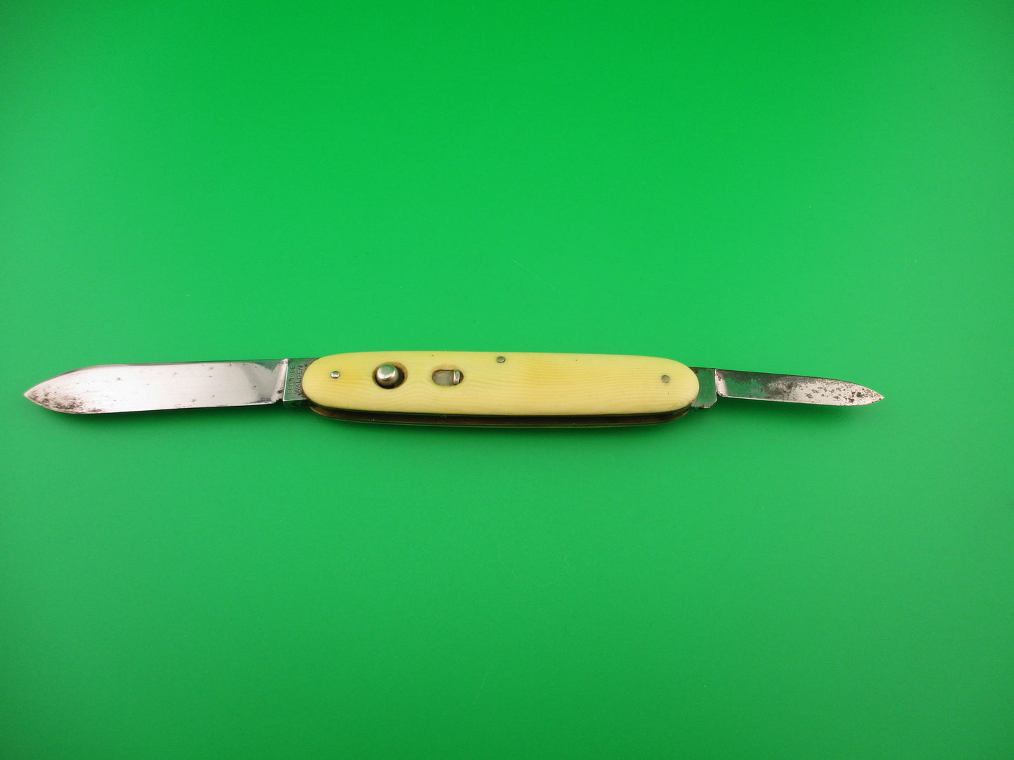 SCHRADE WALDEN Large Double Ivory Celluloid 3 3/4" automatic knife