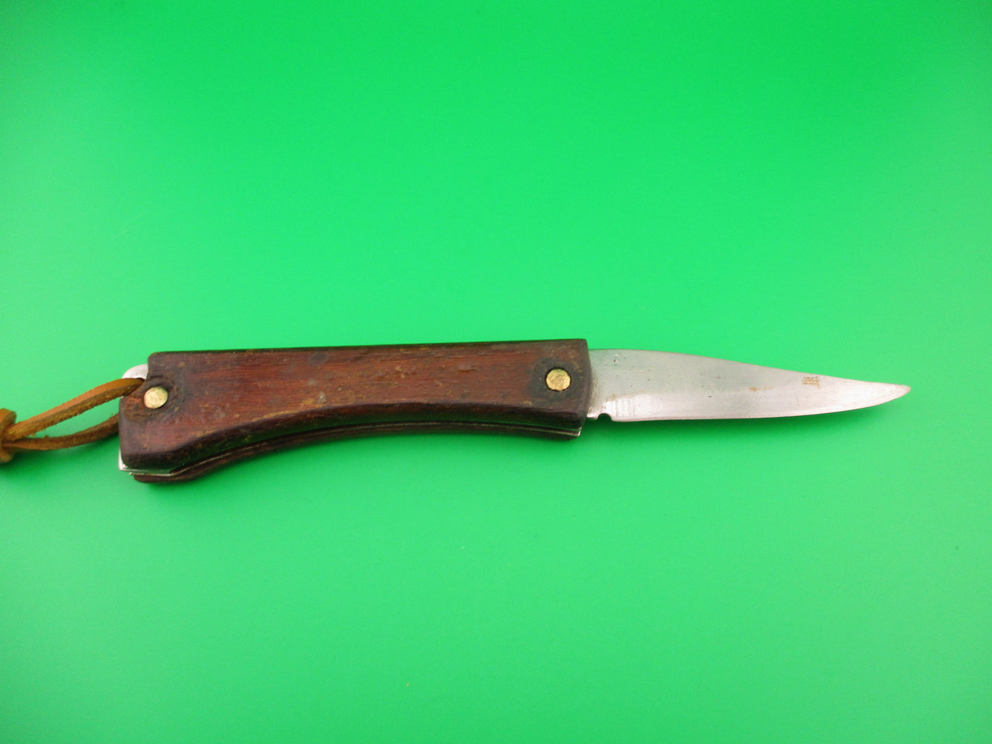CUMOSA INOX MEXICO EDGE CO 20cm Wood handled lanyard pull automatic knife