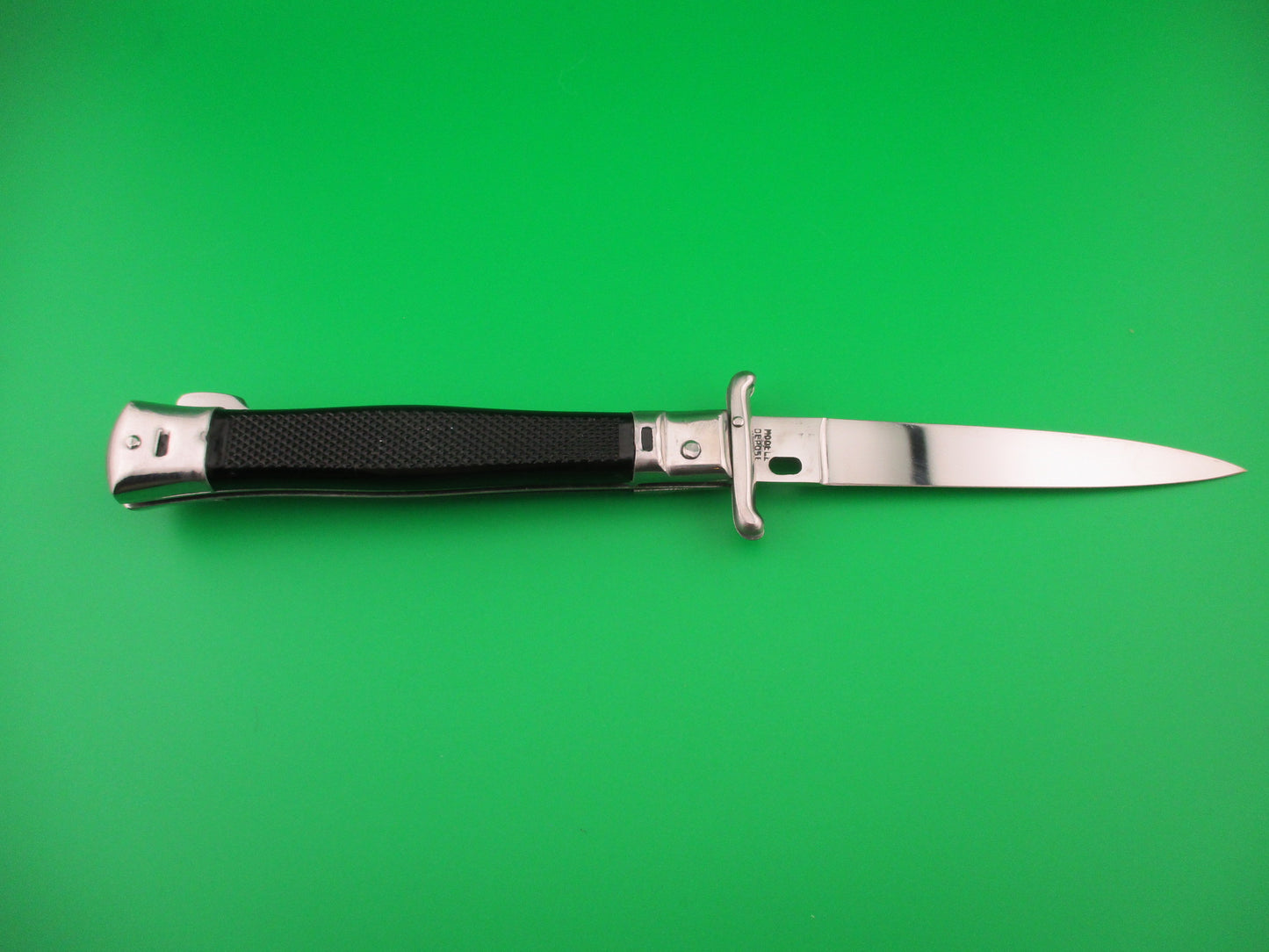 BEGON INOX MODELE DEPOSE 24cm French Swing Guard Black checkered automatic knife