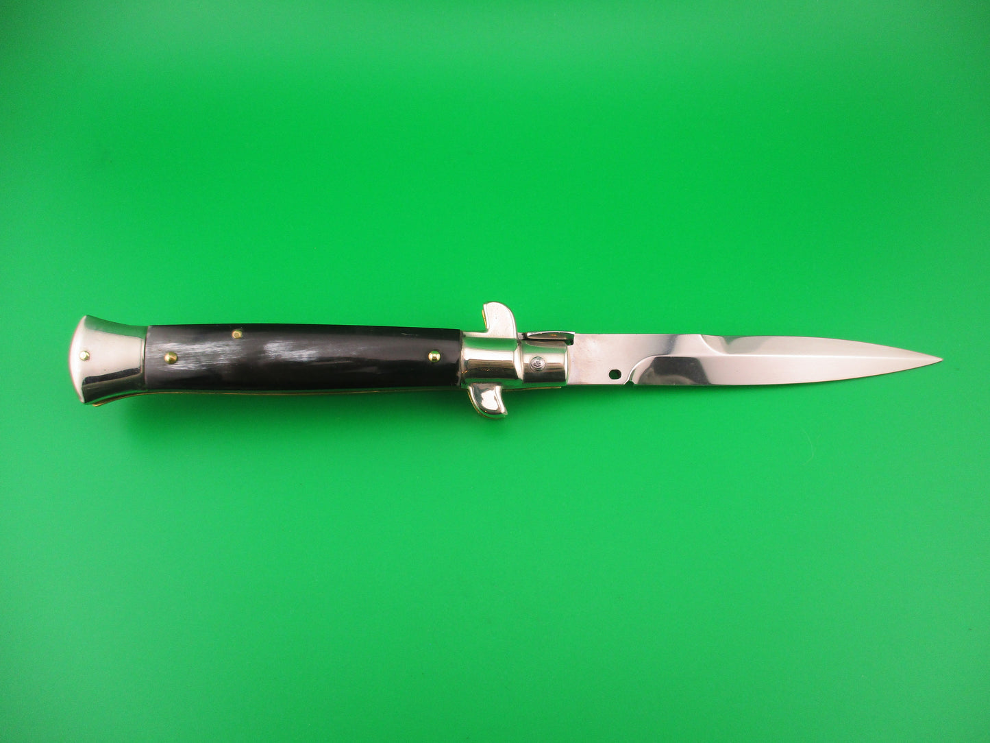 Walt's Latama ITALY (cat stamp) 23cm Italian Flat guard Picklock Brazilian horn automatic knife